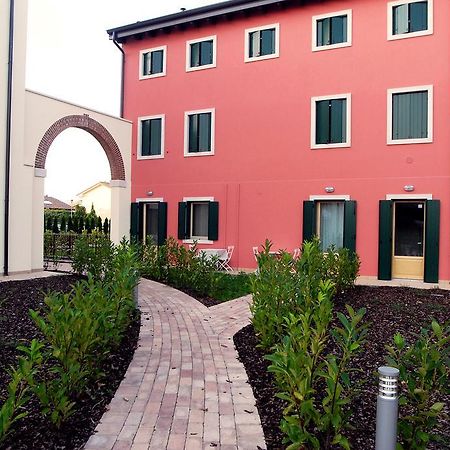 B&B Corte Dei Cedri Bussolengo Luaran gambar