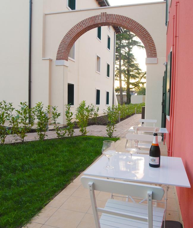 B&B Corte Dei Cedri Bussolengo Luaran gambar